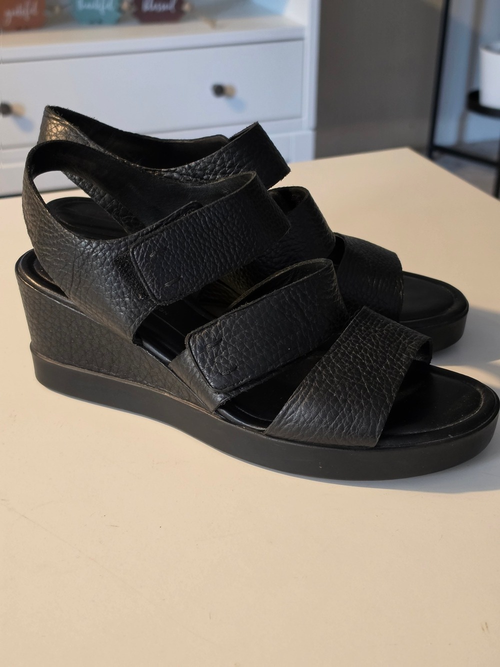 Ecco Black Leather Wedge Sandals with Adjustable Straps - Picture 4 of 9